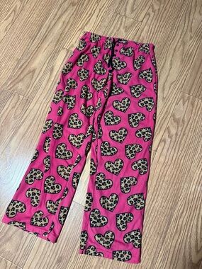 SO Hot Pink Leopard Heart Kids Pajama Pants